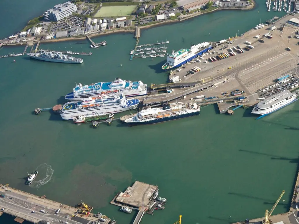 Where are Portico Logistics ?